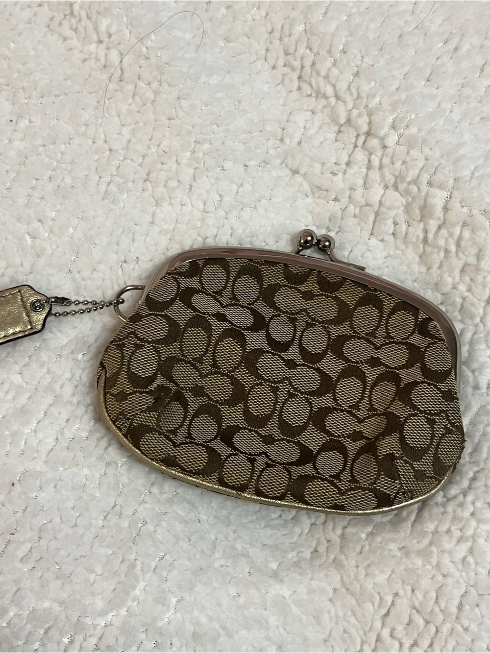 Coach Brown Signature Canvas Kiss-Lock Card & Coin Pouch - Picture 2 of 5